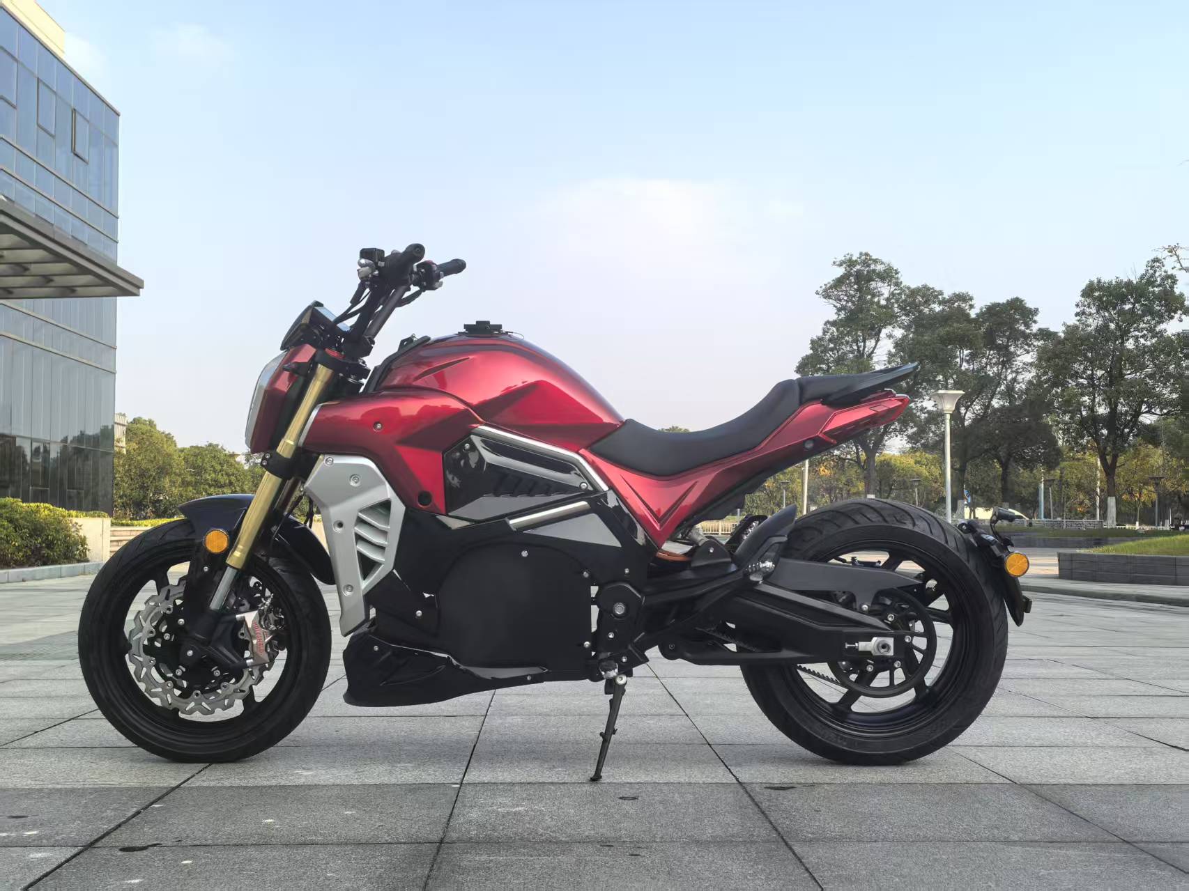 STLF 150km/h Renn-Elektromotor – 72V 5000W Electric Motorcycle Bewertung und Preis